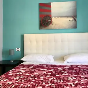 110 -guesthouse- ** Bari